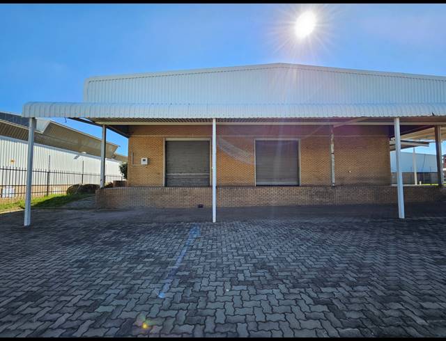 1,145M² WAREHOUSE TO LET IN HALFWAY HOUSE